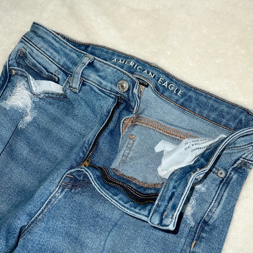 American Eagle Stretch Distressed Jeans